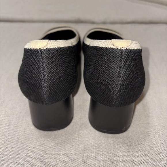 Vivaia Women's Round-Toe Chunky Heels Julie EU 39 US 7.5 Block Beige Black - Picture 3 of 6